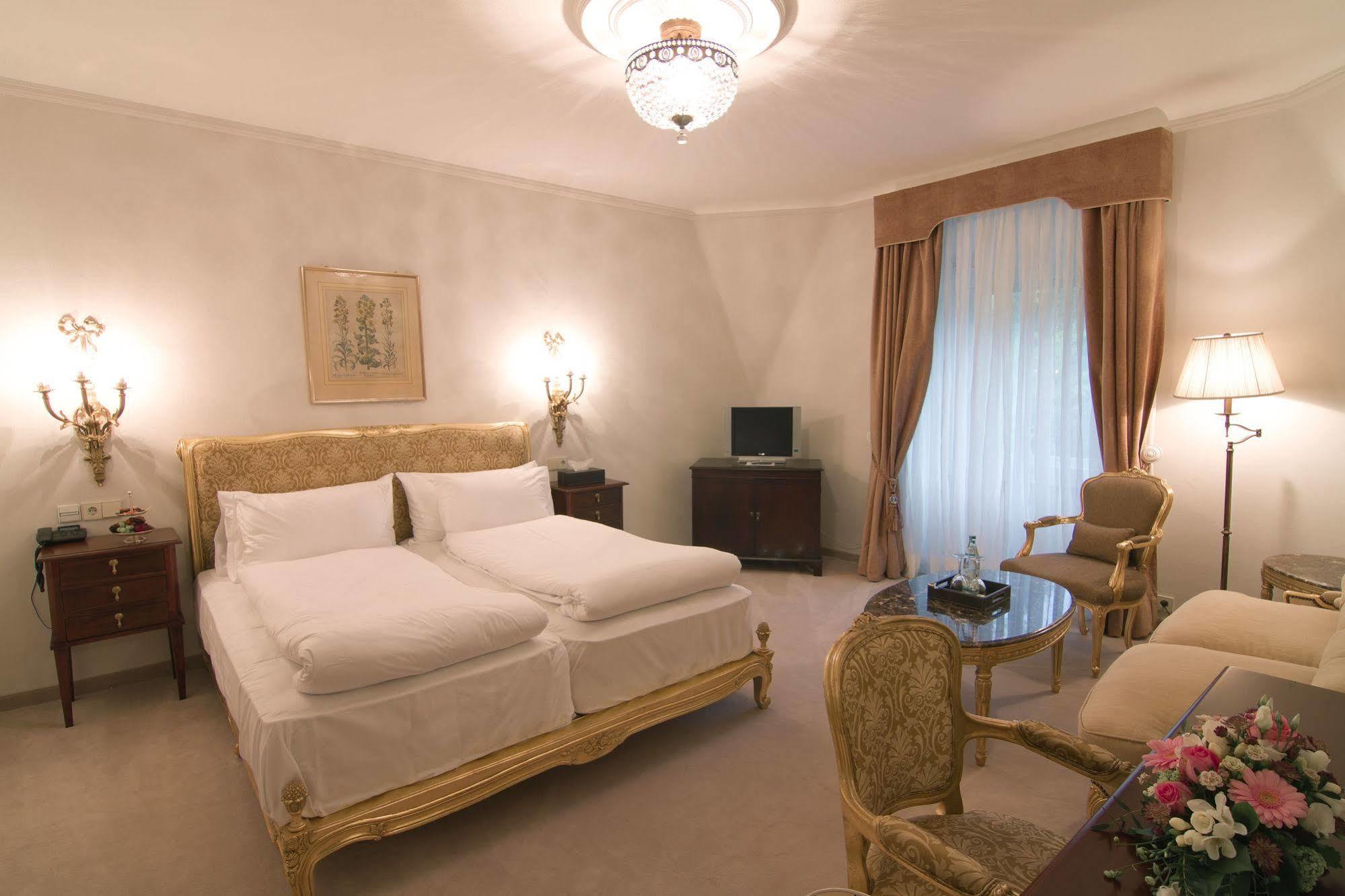 Hotel Romerbad Badenweiler Dış mekan fotoğraf